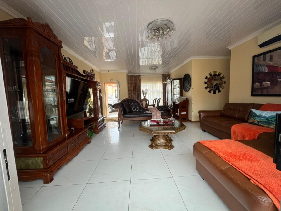 14 Bedroom Property for Sale in Haven Hills Eastern Cape